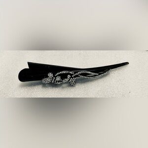 Hair clip black with rhinestone